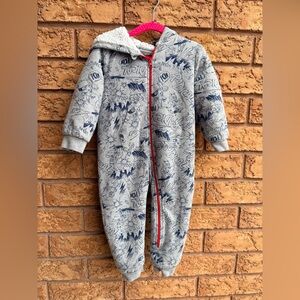 •  4/$25- Joe Fresh Superhero Print Bunting‎ Suit